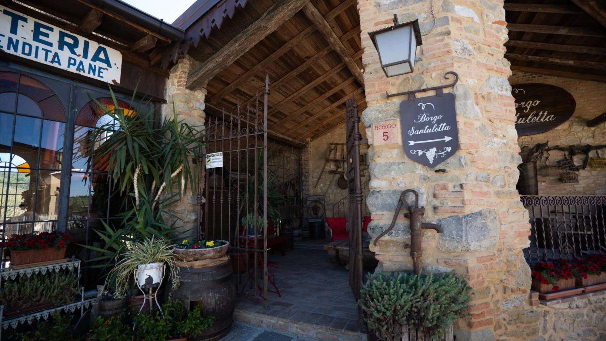 Borgo Santuletta Santa Giuletta Exterior foto